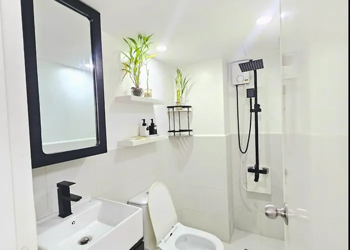 Auberge de jeunesse Aurum Holistay Deca Homes 2br Unit With Free Car Park